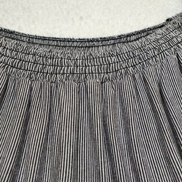 American Eagle Soft & Sexy T Off the Shoulder - Picture 5 of 5